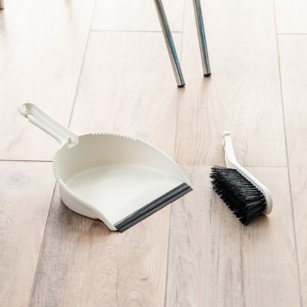 Dustpan sets