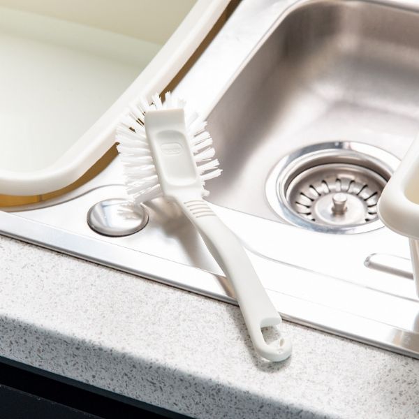 Jumbo dish brush