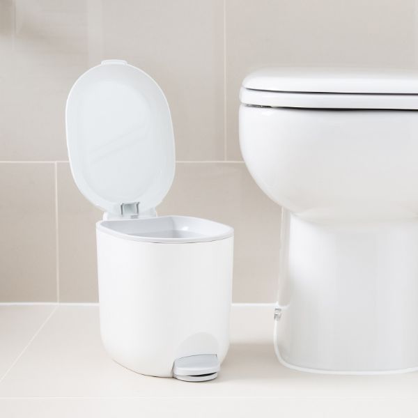 Bathroom Pedal Bin