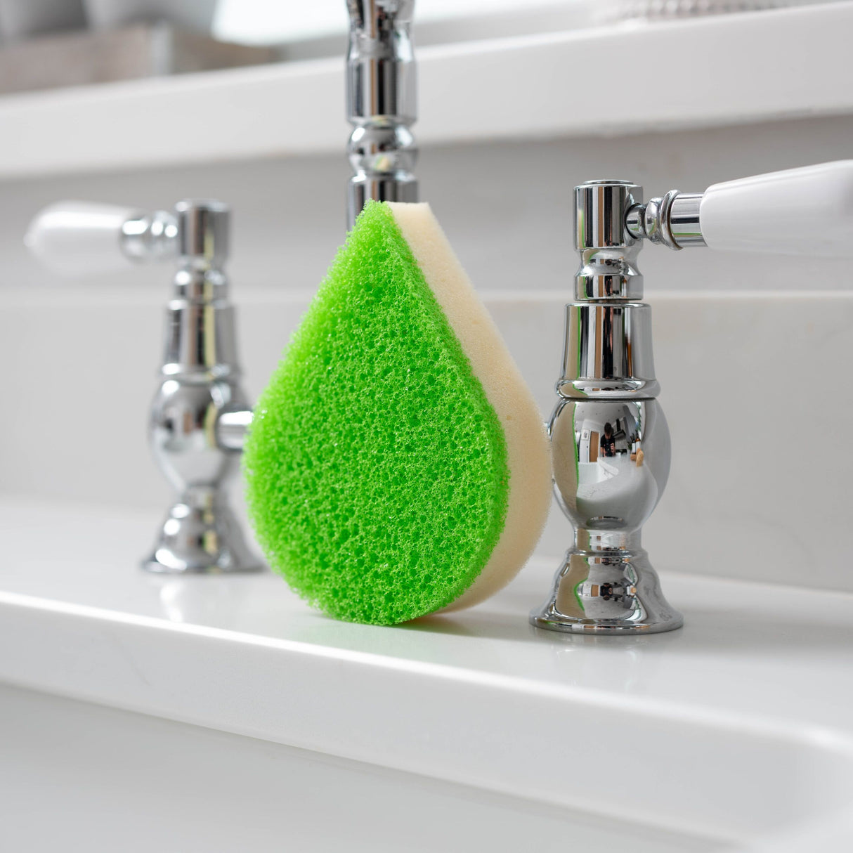 Fairy Max Power 2 in 1 Scrubber