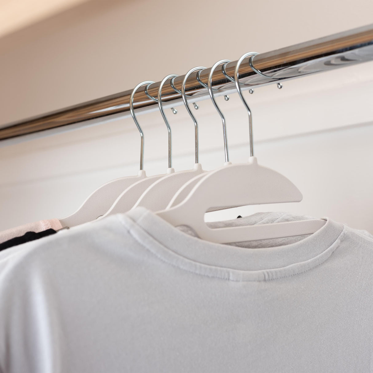 Non-Slip Hangers 5pk