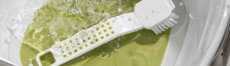 Dish Brushes & Sponges