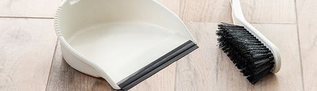 Dustpans & Brooms