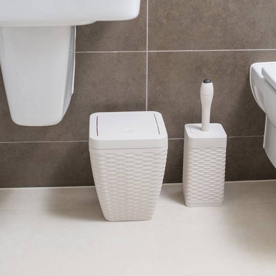 Square bathroom set rattan