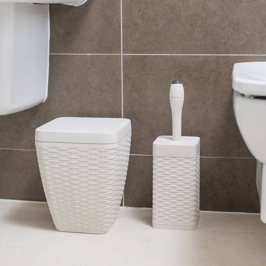 Square bathroom set rattan