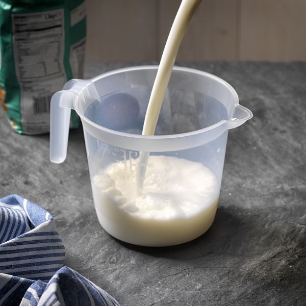 Large Measuring Jug 2L