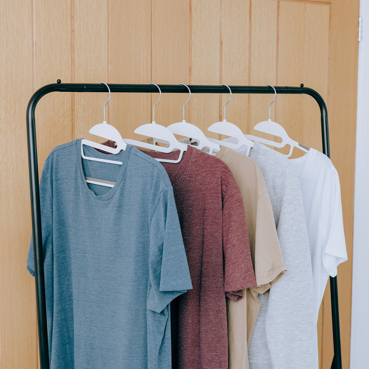 Non-Slip Hangers 20pk