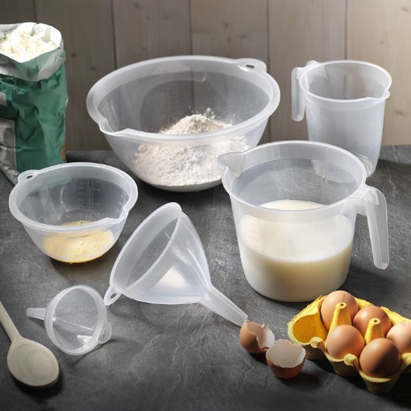 Small plastic bowls hotsell
