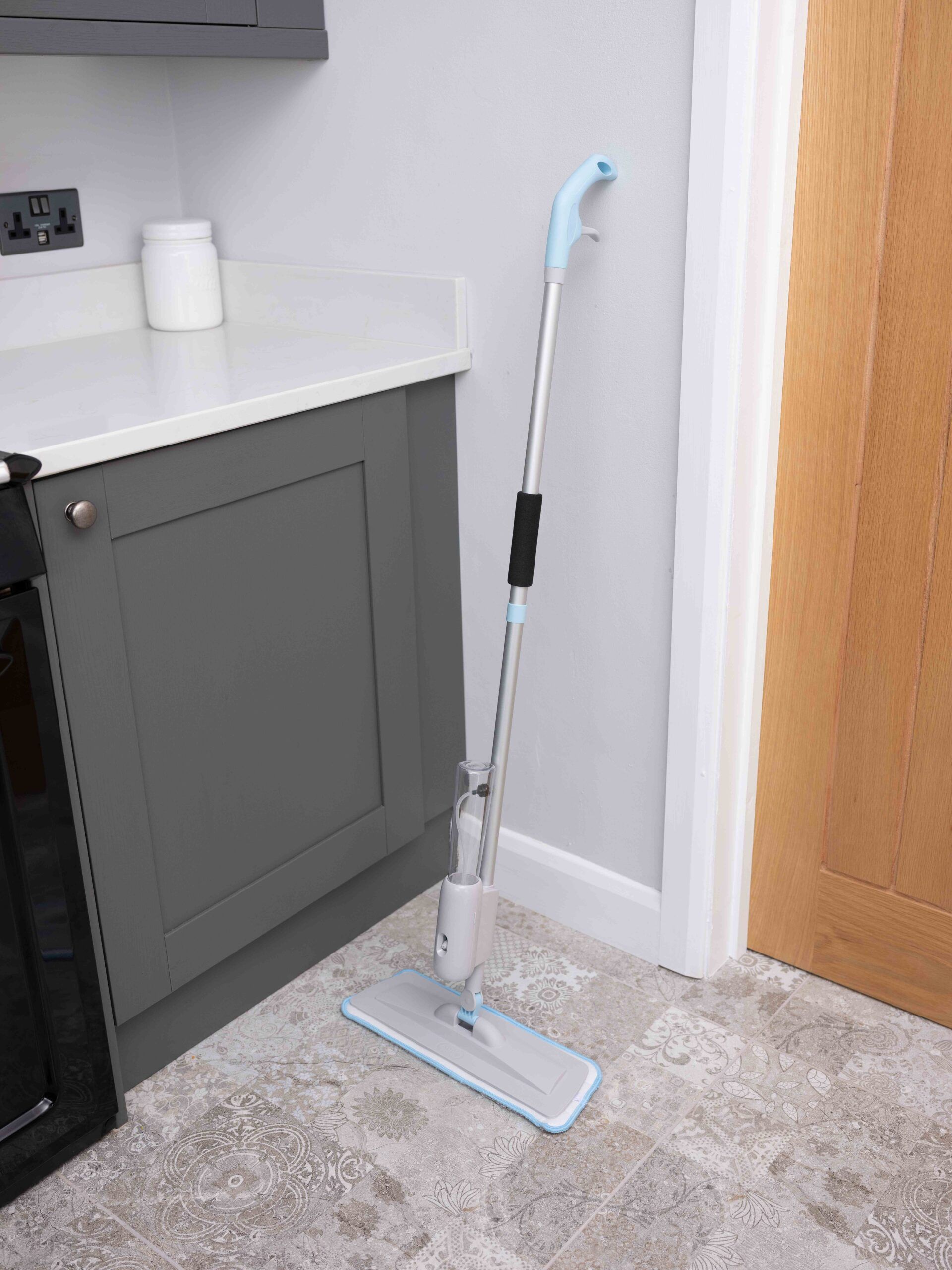 Addis 2 in 1 Spray Mop (519120)