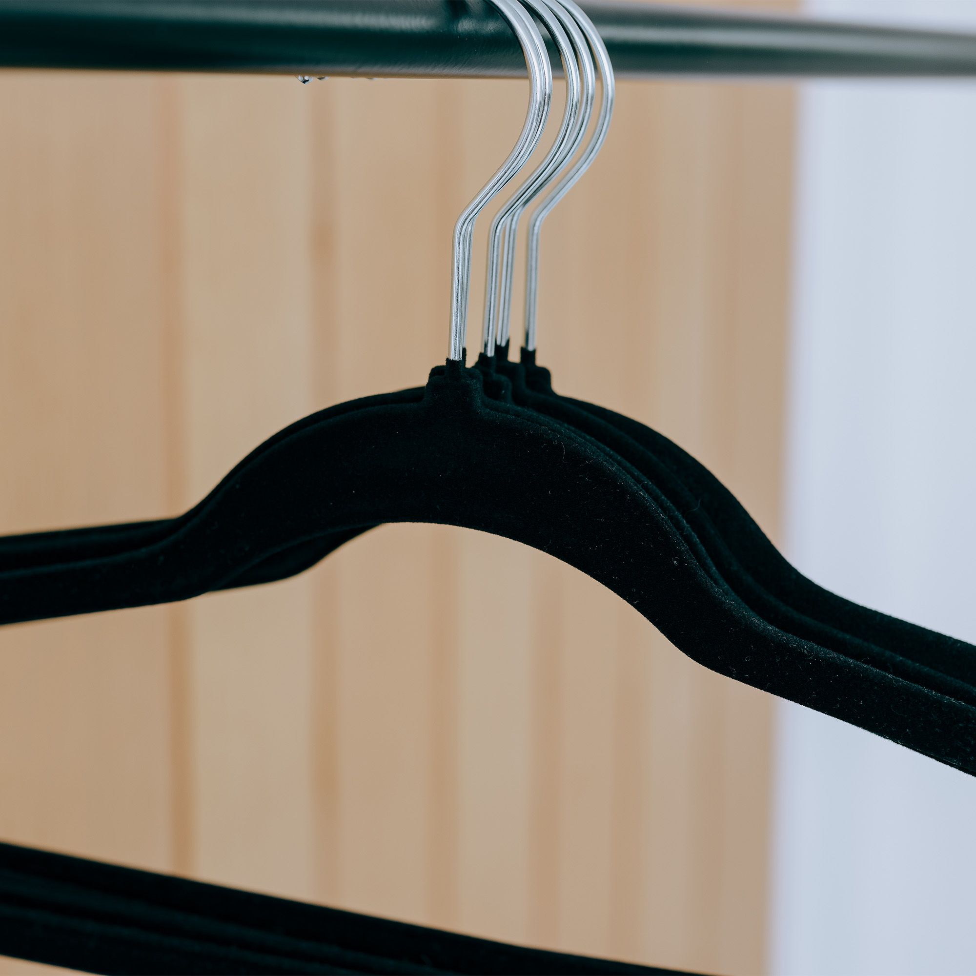 Addis Velvet Hangers 50pk (519223)